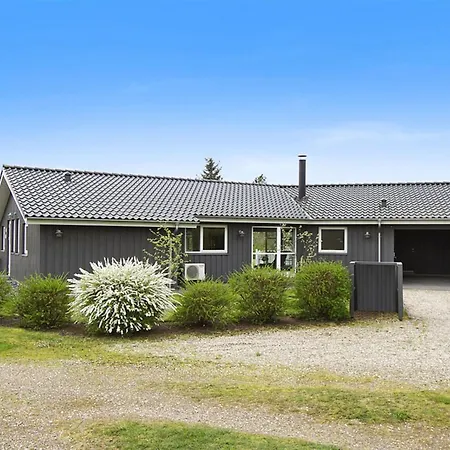 Casa de Férias Jannic - 300m To The Fjord By Interhome *